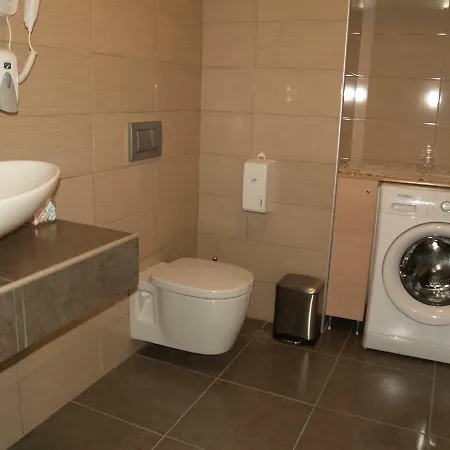 Brigitte House Tatil Evi