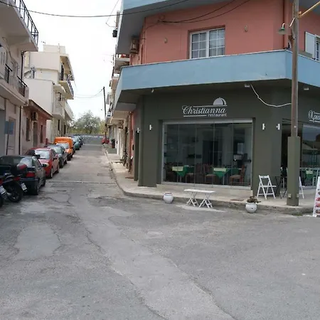 בית נופש Brigitte House *