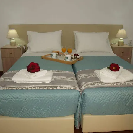 בית נופש Brigitte House *